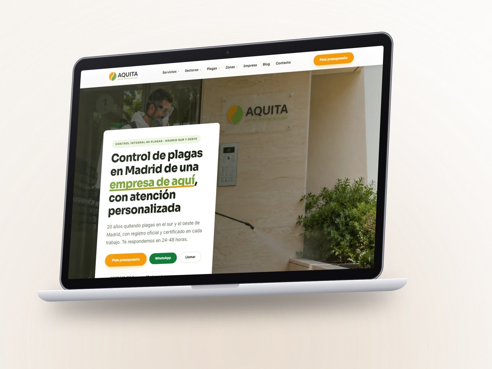 Web de Aquita en un portátil